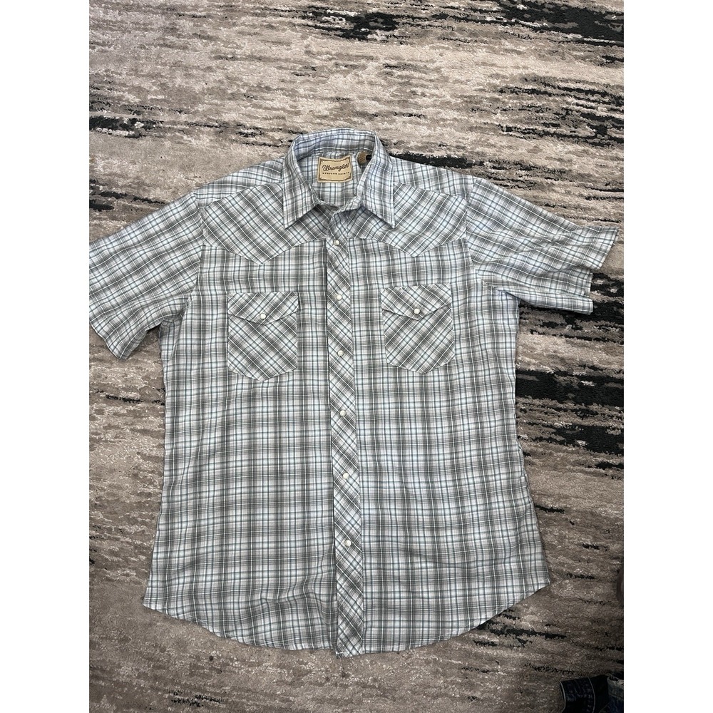 Wrangler‎ Men's Short Sleeve Button-Up Shirt, Size L Large, Light Blue